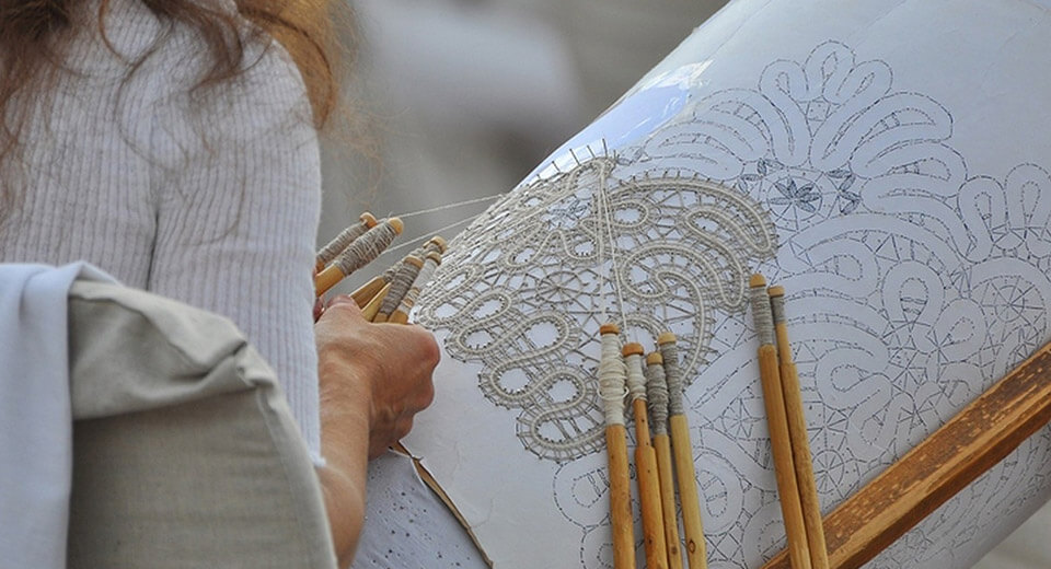 Patterns of Vologda lace